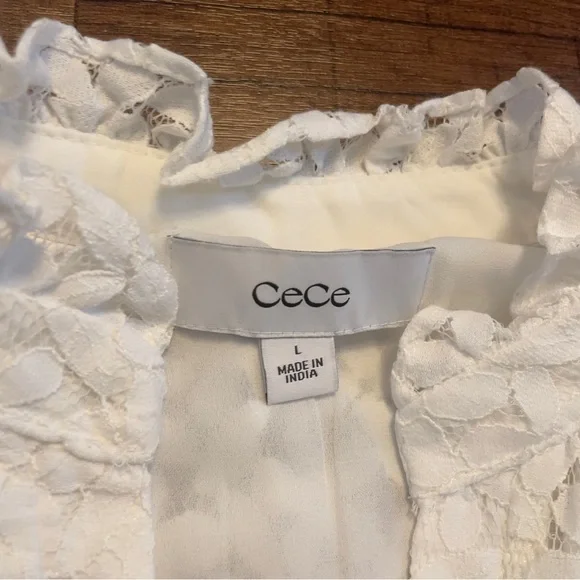 CeCe Ivory Lace Top - Picture 3 of 3
